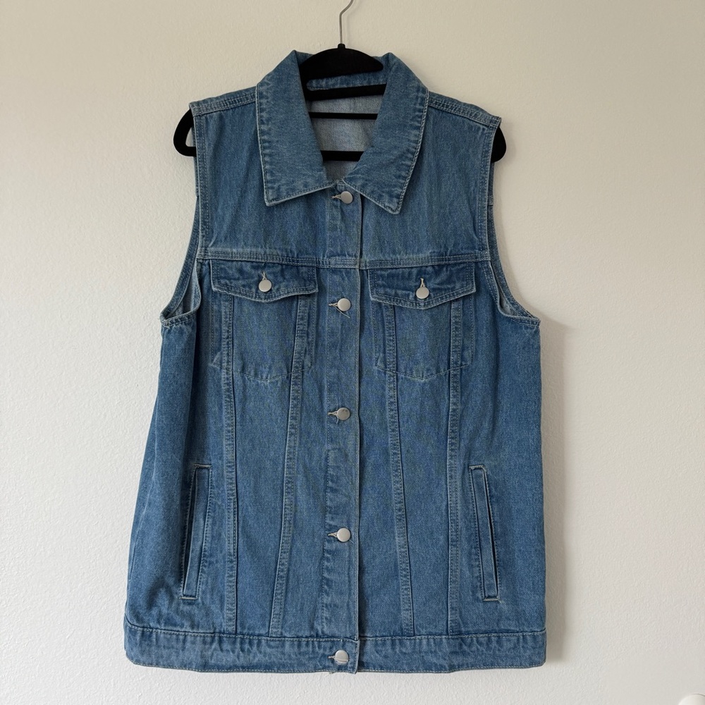 Dazy Blue Denim Sleeveless Vest Button Front Casual Jean Look